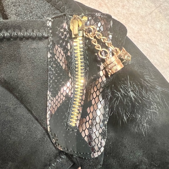 NWOT- Faux Suede Pull Up High Boots (US 7) - Picture 8 of 11